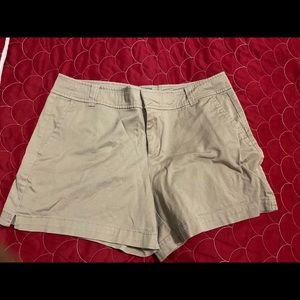 SOHO Size 8 Khaki Shorts